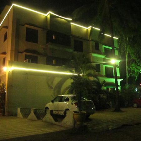 Hotel Sai Regency Даман Екстер'єр фото